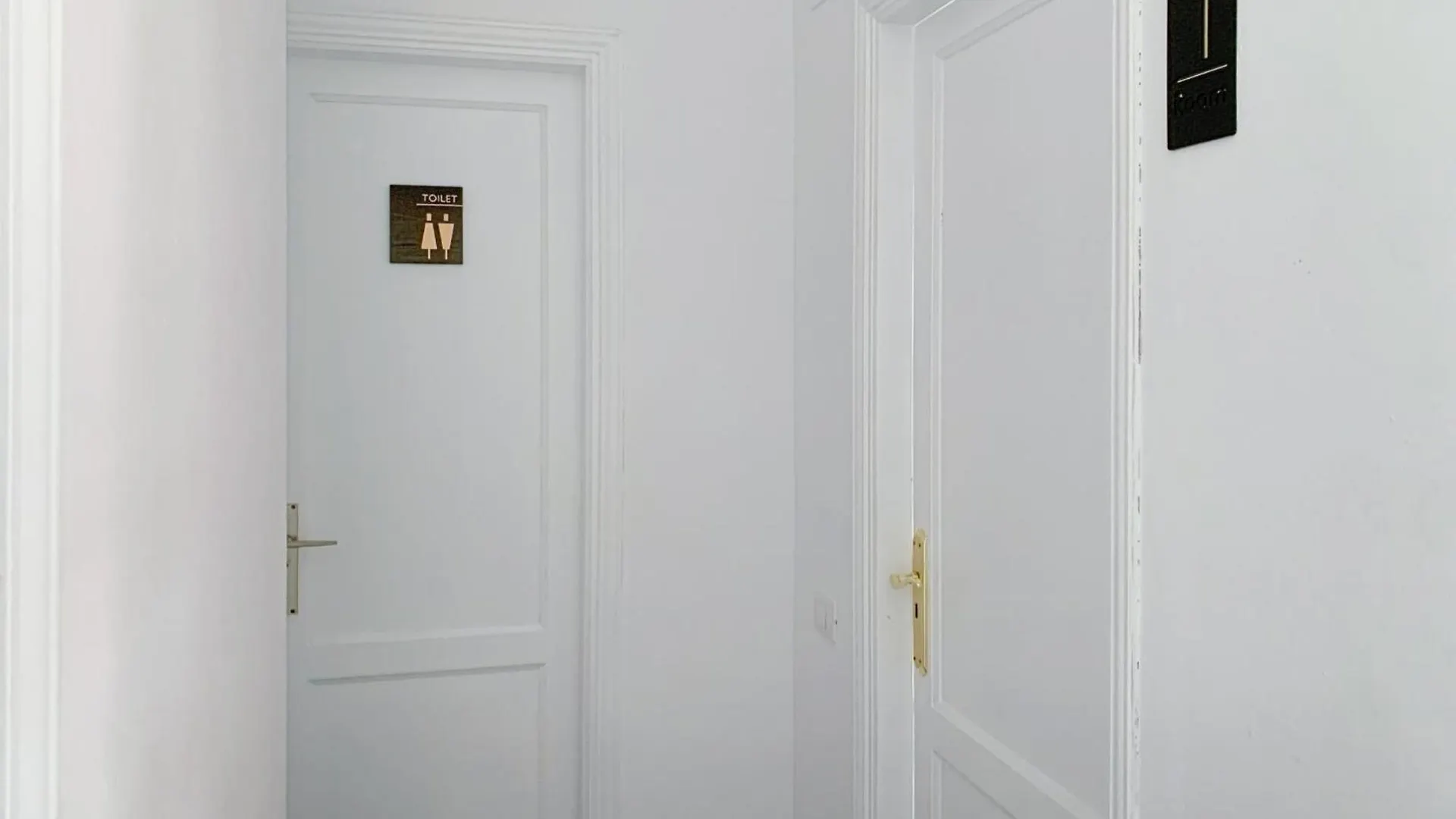 Hébergement de vacances Habitaciones Privadas Cerca De La Playa Y Aeropuerto En Casa Compartida Con Otros Huespedes Playa Honda  Espagne