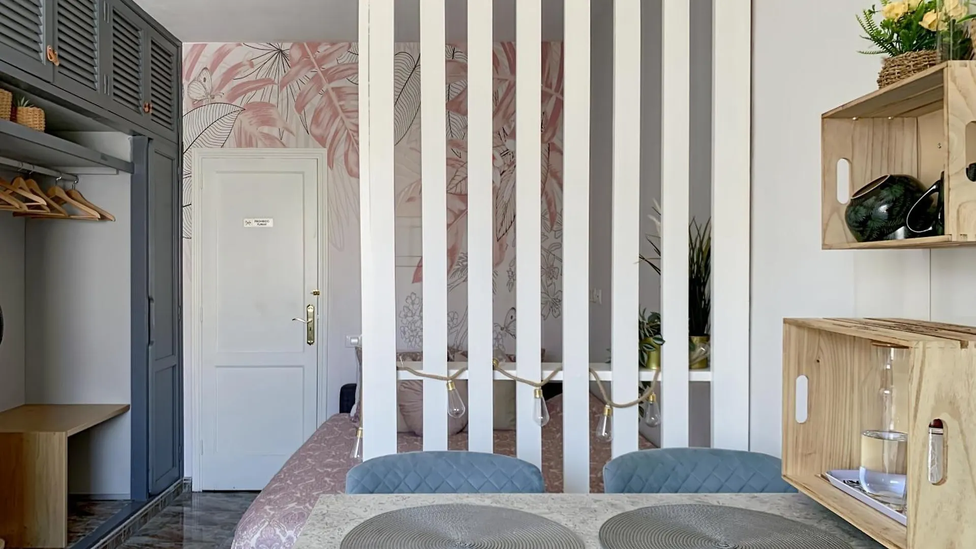 Hébergement de vacances Habitaciones Privadas Cerca De La Playa Y Aeropuerto En Casa Compartida Con Otros Huespedes Playa Honda